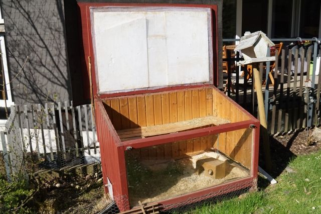Selbstgebauter Kleintierstall zu verkaufen - Nagetiere Allgemein - Burbach