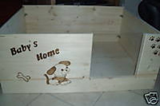 Wurfkisten in allen Größen & Farben m. Gravuren - Zubehoer für Haustiere - Würzburg