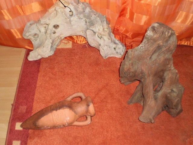 XXL Lochgestein /XL Holzwurzel / L Amphore  - Aquarien und Zubehoer - Geldern
